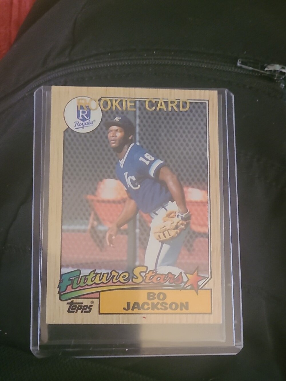 BO JACKSON ROOKIE CARD - Picture 2 of 3